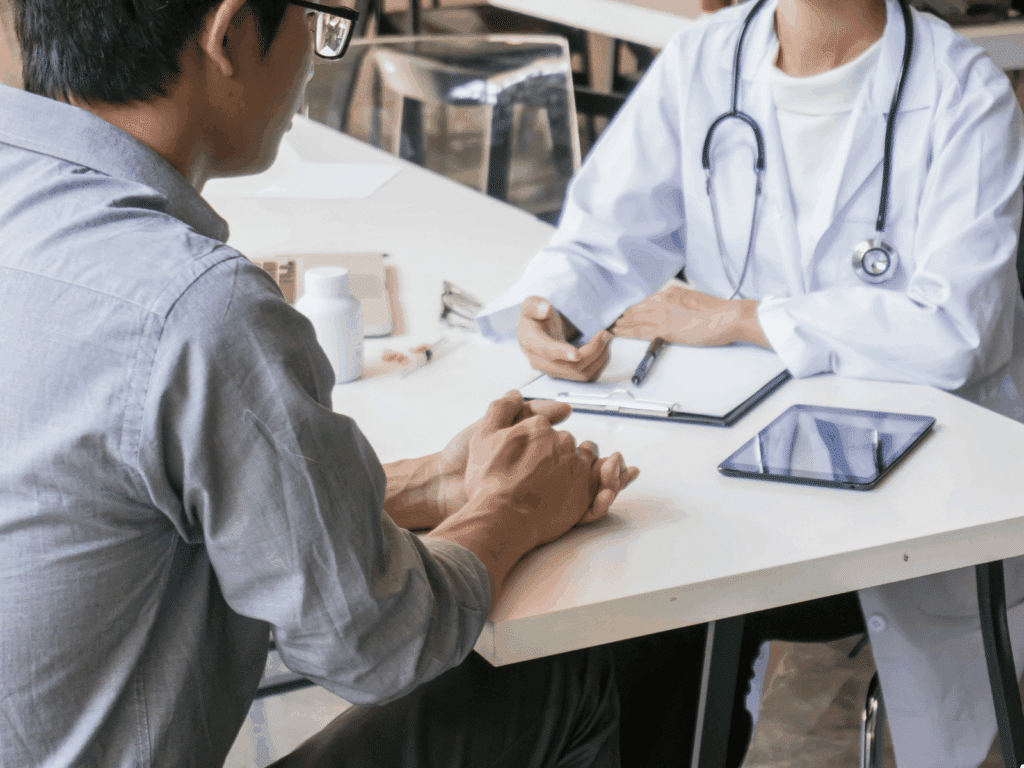 Un médecin explique la différence entre faut erreur médicale et accident médical non fautif